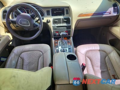 Zdjęcie 8 z 13 samochodu: 2013 AUDI Q7 PRESTIGE VIN:WA1DGAFE5DD011770 - miniatura