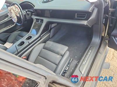 Zdjęcie 8 z 12 samochodu: 2021 PORSCHE TAYCAN VIN:WP0AC2Y11MSA62167 - miniatura