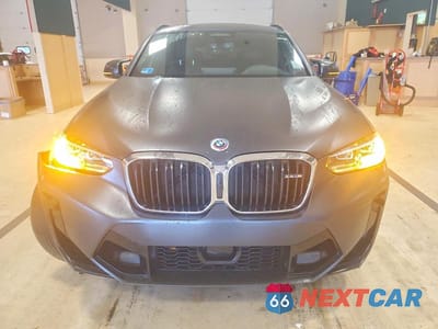 Piąte zdjęcie samochodu w środku: 2023 BMW X4 M VIN:5YM23EC05P9P76582 - miniatura