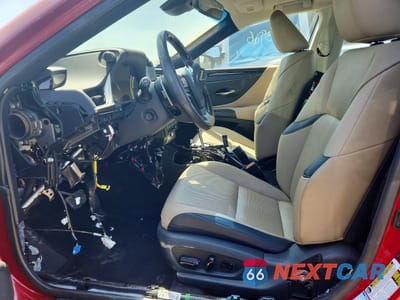 Zdjęcie 7 z 13 samochodu: 2021 LEXUS ES 250 BASE VIN:58AD11D12MU004514 - miniatura