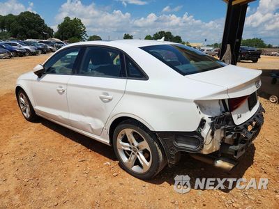 Drugie zdjęcie samochodu z przodu: 2017 AUDI A3 PREMIUM VIN:WAUAUGFFXH1052638 - miniatura