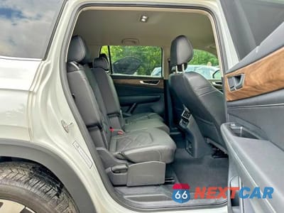 Zdjęcie 8 z 10 samochodu: 2025 VOLKSWAGEN ATLAS SE VIN:1V2WR2CA3SC526235 - miniatura