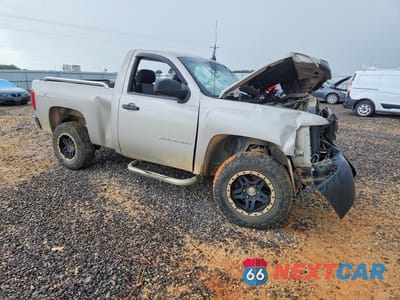 Czwarte zdjęcie samochodu z boku: 2007 CHEVROLET SILVERADO K1500 VIN:1GCEK14C67Z538363 - miniatura