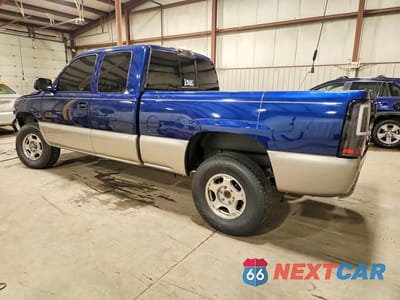 Drugie zdjęcie samochodu z przodu: 1999 CHEVROLET SILVERADO K1500 VIN:2GCEK19T6X1220387 - miniatura