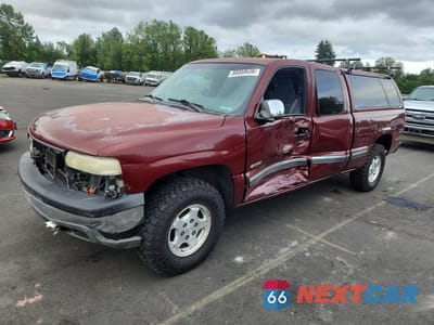 2001 CHEVROLET SILVERADO K1500 1GCEK19T31E157979 - główne zdjęcie licytacji z USA - miniatura