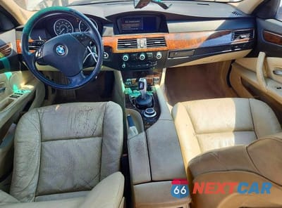 Zdjęcie 8 z 13 samochodu: 2008 BMW 528 I VIN:WBANU53588CT05235 - miniatura