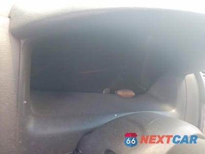Zdjęcie 9 z 12 samochodu: 2004 HONDA ACCORD EX VIN:1HGCM72594A015309 - miniatura