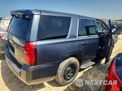 Trzecie zdjęcie samochodu z tyłu: 2019 CHEVROLET TAHOE POLICE VIN:1GNLCDEC9KR268498 - miniatura