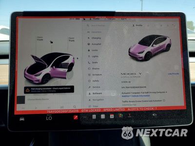 Zdjęcie 9 z 13 samochodu: 2025 TESLA MODEL Y VIN:7SAYGDED9SF254315 - miniatura