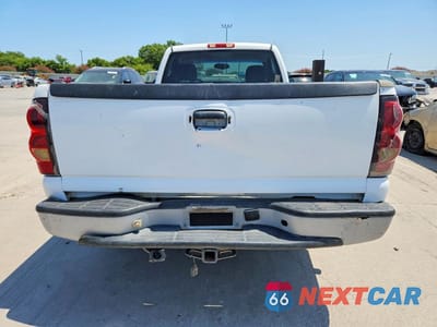 Zdjęcie 6 z 12 samochodu: 2005 CHEVROLET SILVERADO C1500 VIN:1GCEC14V15Z353939 - miniatura