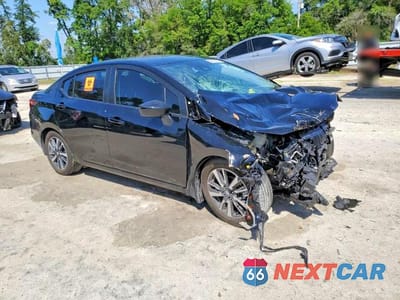 Czwarte zdjęcie samochodu z boku: 2022 NISSAN VERSA SV VIN:3N1CN8EV6NL866770 - miniatura