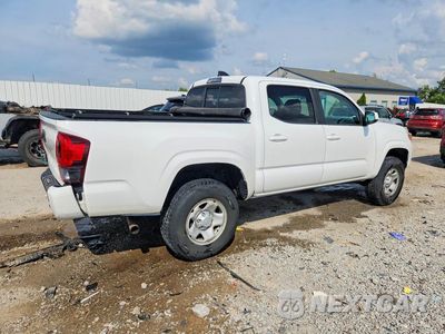 Trzecie zdjęcie samochodu z tyłu: 2021 TOYOTA TACOMA SR VIN:5TFAX5GN9MX189307 - miniatura