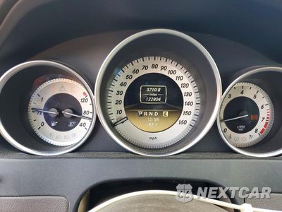 Zdjęcie 9 z 13 samochodu: 2012 MERCEDES-BENZ C 250 VIN:WDDGF4HB0CA602945 - miniatura