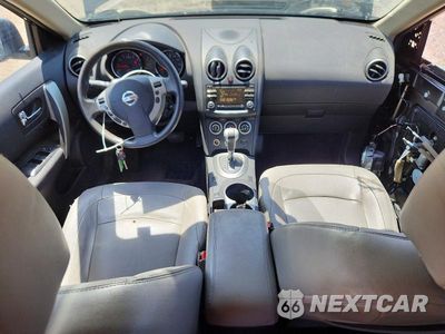 Zdjęcie 8 z 12 samochodu: 2013 NISSAN ROGUE S VIN:JN8AS5MT3DW042735 - miniatura