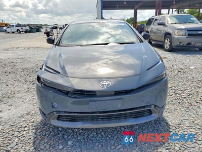 Piąte zdjęcie samochodu w środku: 2024 TOYOTA PRIUS XLE VIN:JTDACAAU4R3035669 - miniatura