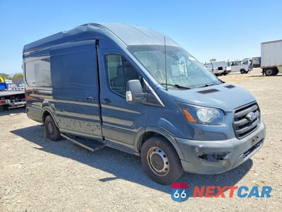 Czwarte zdjęcie samochodu z boku: 2020 FORD TRANSIT 250 DELIVERY VAN VIN:1FTBR3X80LKB27805 - miniatura