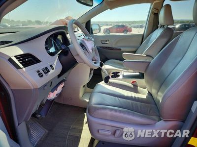 Zdjęcie 7 z 13 samochodu: 2013 TOYOTA SIENNA XLE 7-PASSENGER VIN:5TDDK3DC4DS059234 - miniatura