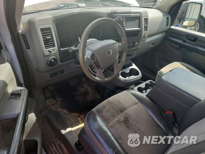 Zdjęcie 8 z 13 samochodu: 2021 NISSAN NV 2500 HD SV VIN:1N6AF0KY5MN805827 - miniatura