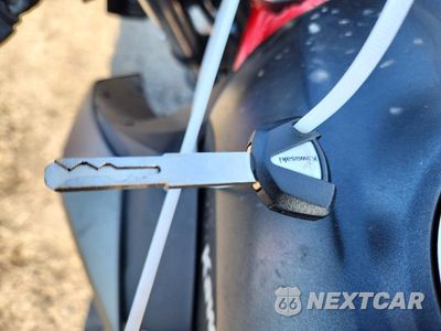 Zdjęcie 8 z 9 samochodu: 2025 KAWASAKI ER500 VIN:ML5ERGF15SDA37817 - miniatura