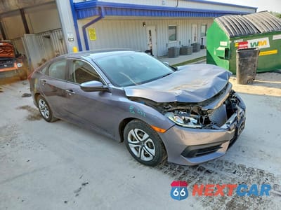 Czwarte zdjęcie samochodu z boku: 2018 HONDA CIVIC LX VIN:19XFC2F51JE028706 - miniatura