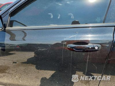 Zdjęcie 7 z 12 samochodu: 2016 CHRYSLER 300 S VIN:2C3CCAGG9GH225041 - miniatura