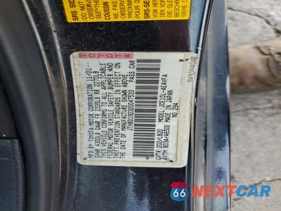 Zdjęcie 12 z 12 samochodu: 2002 LEXUS IS 300 BASE VIN:JTHBD192320047533 - miniatura