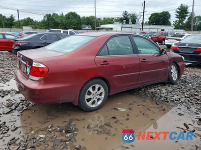 Trzecie zdjęcie samochodu z tyłu: 2005 TOYOTA CAMRY XLE V6 VIN:4T1BF30K35U087897 - miniatura