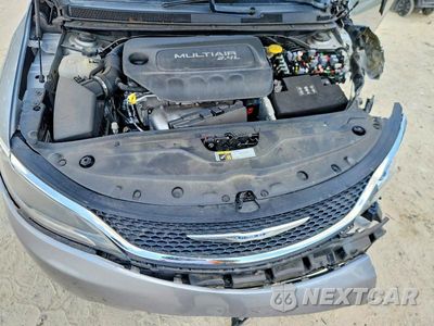 Zdjęcie 11 z 12 samochodu: 2015 CHRYSLER 200 LIMITED VIN:1C3CCCAB0FN641817 - miniatura