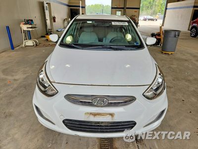 Piąte zdjęcie samochodu w środku: 2017 HYUNDAI ACCENT SE VIN:KMHCT5AE6HU350129 - miniatura