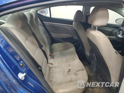 Zdjęcie 10 z 12 samochodu: 2020 HYUNDAI ELANTRA SEL VIN:5NPD84LF6LH553809 - miniatura