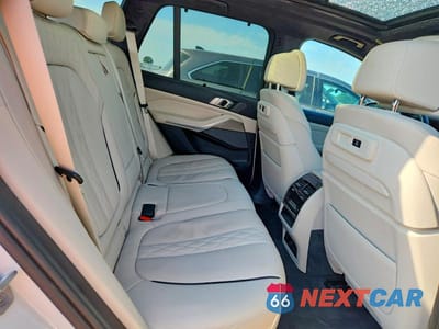 Zdjęcie 11 z 13 samochodu: 2020 BMW X5 M50I VIN:5UXJU4C05L9C67180 - miniatura