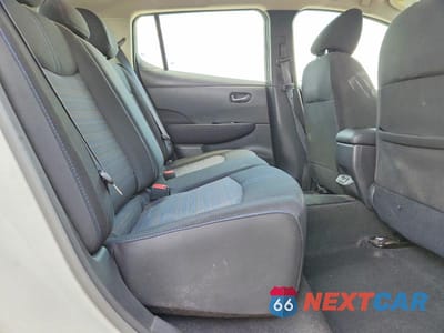 Zdjęcie 11 z 14 samochodu: 2020 NISSAN LEAF SV VIN:1N4AZ1CP1LC301815 - miniatura
