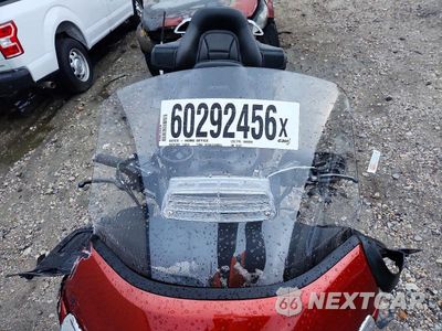 Piąte zdjęcie samochodu w środku: 2010 HONDA GL1800 VIN:1HFSC47G1AA905827 - miniatura
