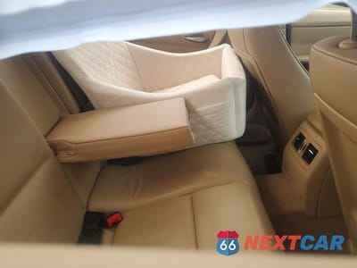 Zdjęcie 10 z 12 samochodu: 2010 BMW 328 I VIN:WBAPH7G53ANM48817 - miniatura