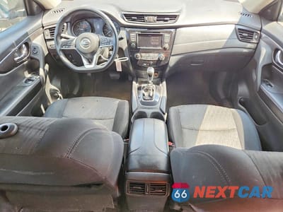 Zdjęcie 8 z 13 samochodu: 2019 NISSAN ROGUE S VIN:5N1AT2MV3KC812256 - miniatura