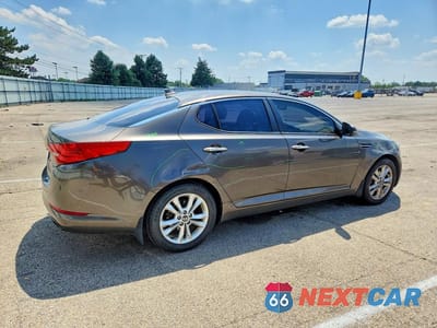 Trzecie zdjęcie samochodu z tyłu: 2011 KIA OPTIMA EX VIN:KNAGN4A74B5078660 - miniatura