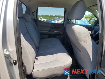 Zdjęcie 10 z 12 samochodu: 2017 TOYOTA TACOMA SR5 V6 VIN:3TMCZ5AN1HM120523 - miniatura