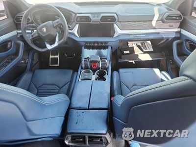 Zdjęcie 8 z 12 samochodu: 2025 LAMBORGHINI URUS SE VIN:ZPBUD6ZL9SLA41873 - miniatura