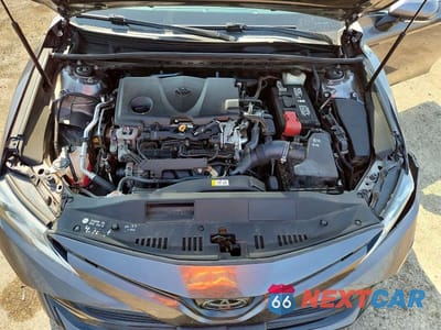 Zdjęcie 11 z 12 samochodu: 2018 TOYOTA CAMRY LE VIN:4T1B11HK0JU027058 - miniatura