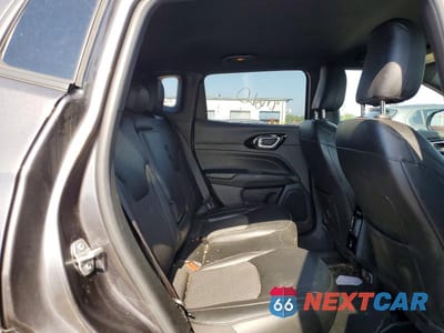 Zdjęcie 11 z 13 samochodu: 2022 JEEP COMPASS LATITUDE VIN:3C4NJCBB6NT198273 - miniatura