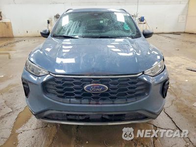 Piąte zdjęcie samochodu w środku: 2025 FORD ESCAPE ST LINE VIN:1FMCU9MN3SUA92045 - miniatura