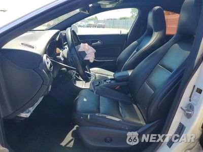 Zdjęcie 7 z 12 samochodu: 2014 MERCEDES-BENZ CLA 250 VIN:WDDSJ4EBXEN118144 - miniatura