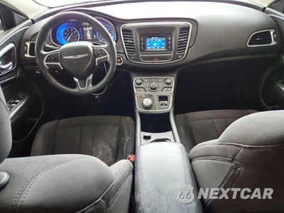 Zdjęcie 8 z 13 samochodu: 2015 CHRYSLER 200 LIMITED VIN:1C3CCCAB8FN532098 - miniatura