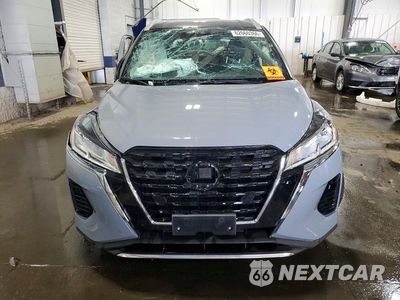 Piąte zdjęcie samochodu w środku: 2024 NISSAN KICKS SV VIN:3N1CP5CV4RL514739 - miniatura