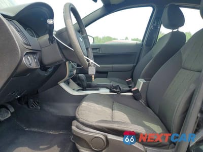 Zdjęcie 7 z 12 samochodu: 2010 FORD FOCUS SE VIN:1FAHP3FN7AW287697 - miniatura