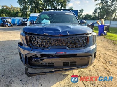 Piąte zdjęcie samochodu w środku: 2025 KIA TELLURIDE EX X-LINE VIN:5XYP3DGC8SG726294 - miniatura