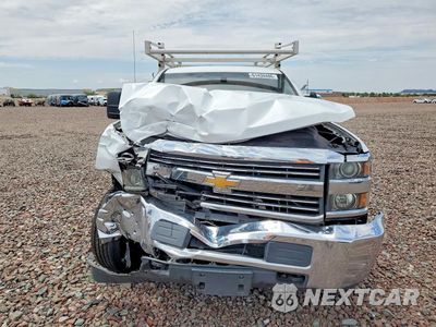Piąte zdjęcie samochodu w środku: 2017 CHEVROLET SILVERADO VIN:1GB0CUEG7HZ243319 - miniatura