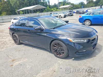 Czwarte zdjęcie samochodu z boku: 2018 HONDA ACCORD SPORT VIN:1HGCV1F30JA241897 - miniatura