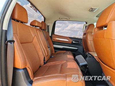 Zdjęcie 10 z 13 samochodu: 2020 TOYOTA TUNDRA 1794 EDITION VIN:5TFAY5F17LX907317 - miniatura