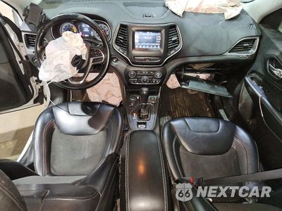 Zdjęcie 8 z 12 samochodu: 2019 JEEP CHEROKEE LATITUDE PLUS VIN:1C4PJMLX3KD138803 - miniatura